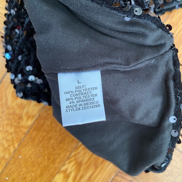 FASHION NOVA NWT Amore Black Sequin Top - Size L - Picture 9 of 9
